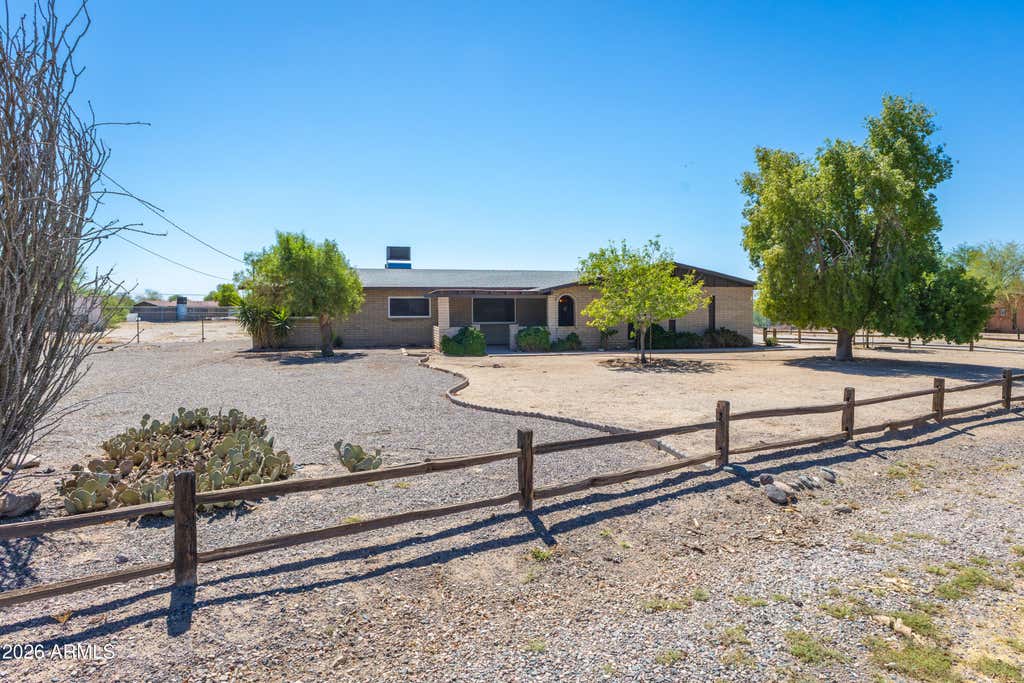 Photo of 1905 N 200th Avenue, Buckeye, AZ 85396 (MLS # 7040173)