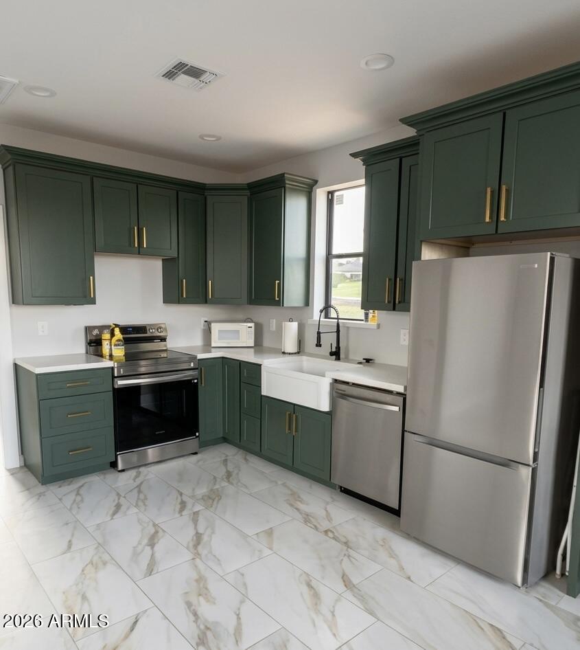 1353 W SUPERSTITION Boulevard