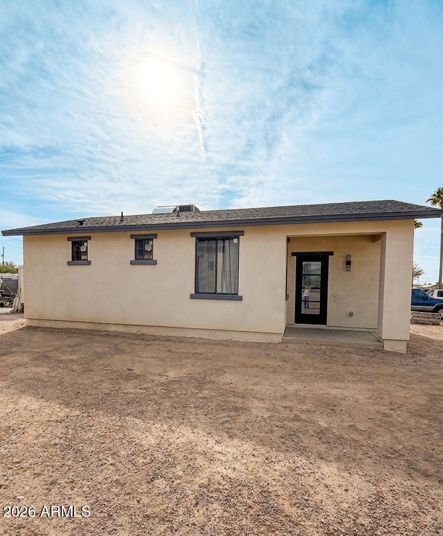 1353 W SUPERSTITION Boulevard