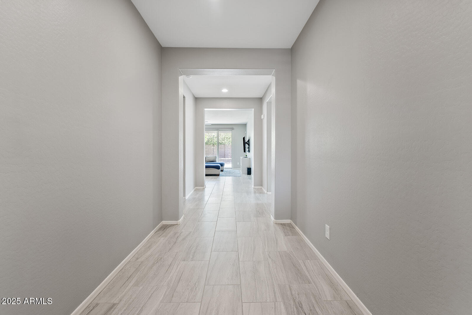 22542 E CAMINA PLATA --
