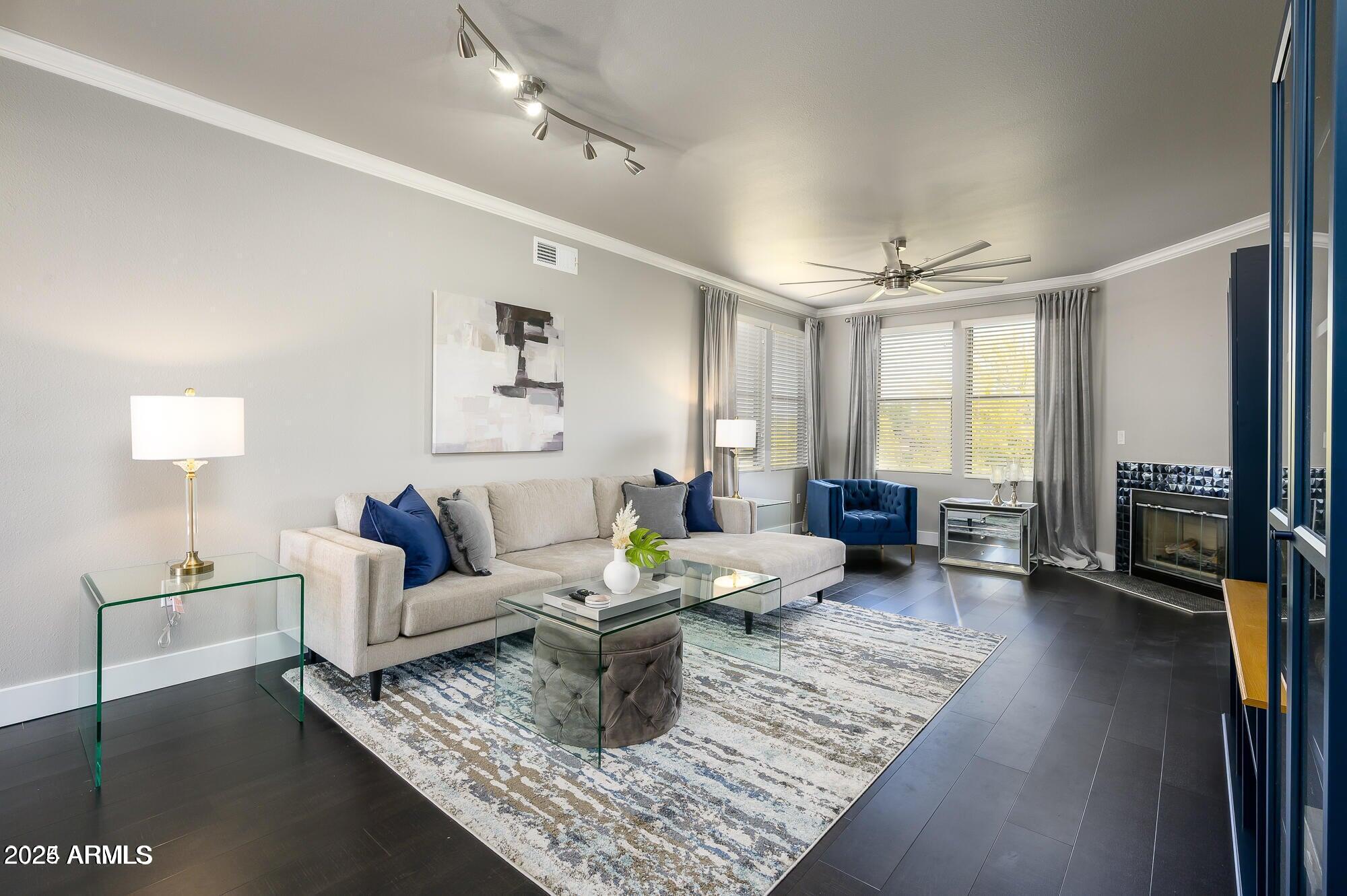 19777 N 76TH Street 3229