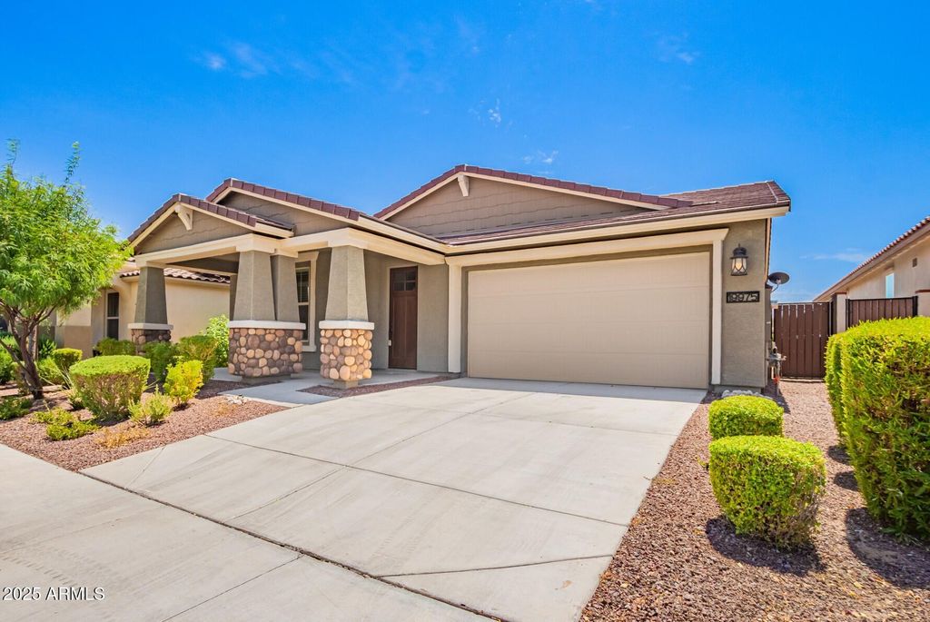 Photo of 19975 W Glenrosa Avenue, Litchfield Park, AZ 85340 (MLS # 6903330)