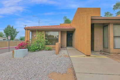 3228 W GLENDALE Avenue 126 Phoenix AZ 85051