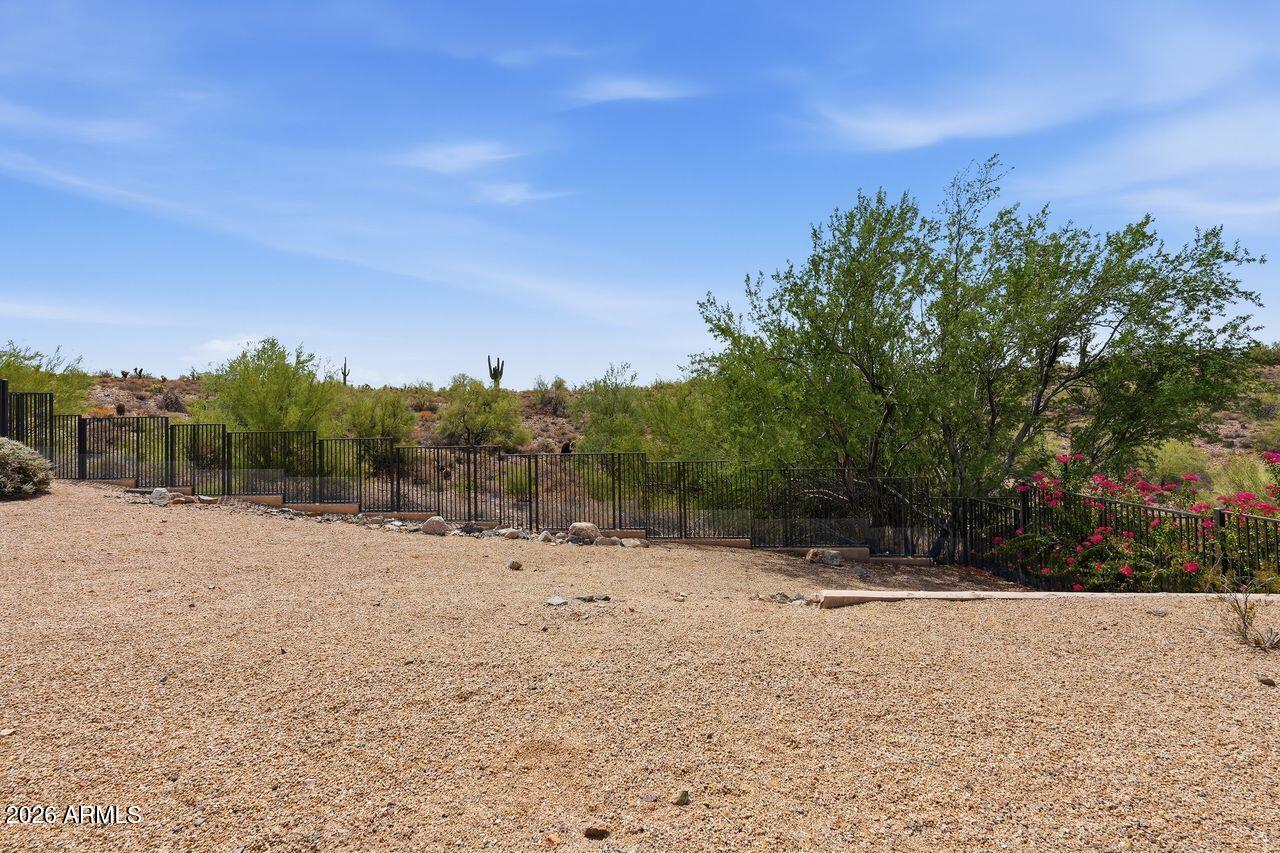14811 E Lookout Ledge --