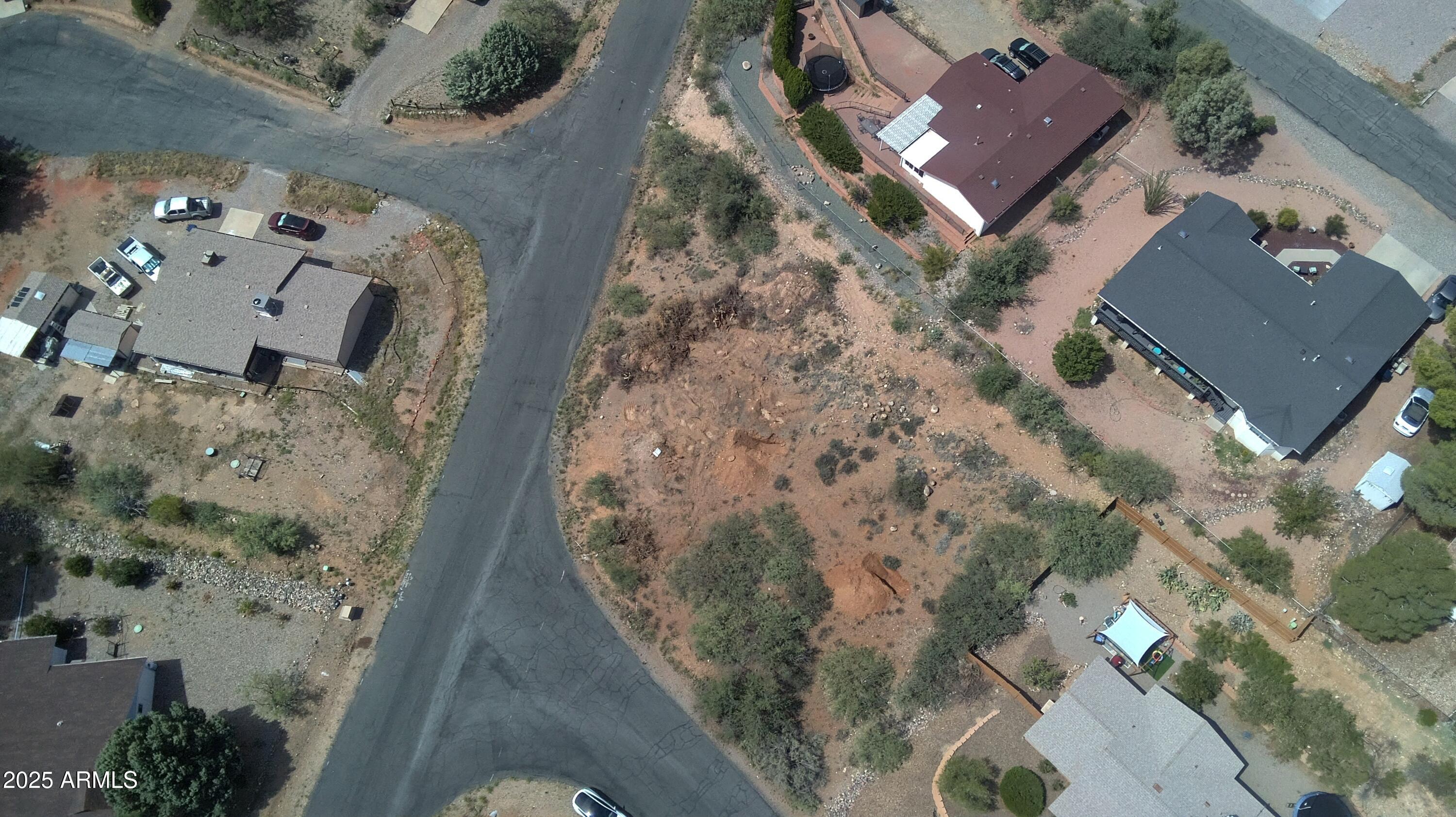 2102 S ARROWHEAD Lane -