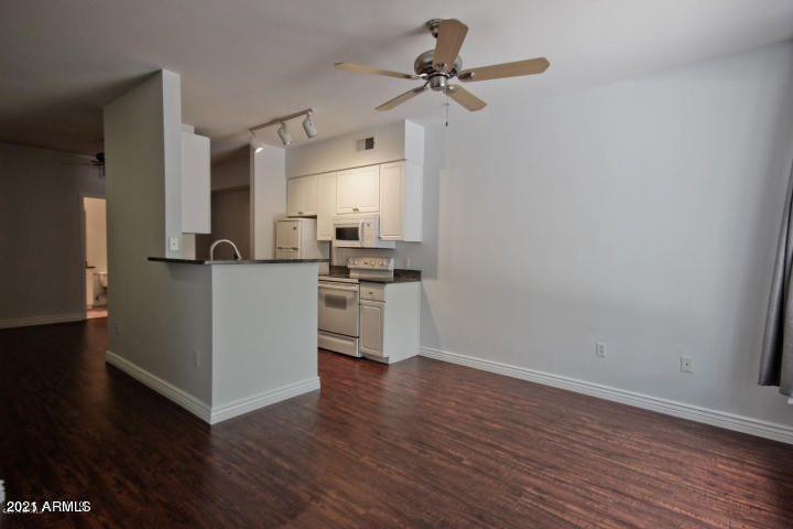 1701 E Colter Street Unit 157