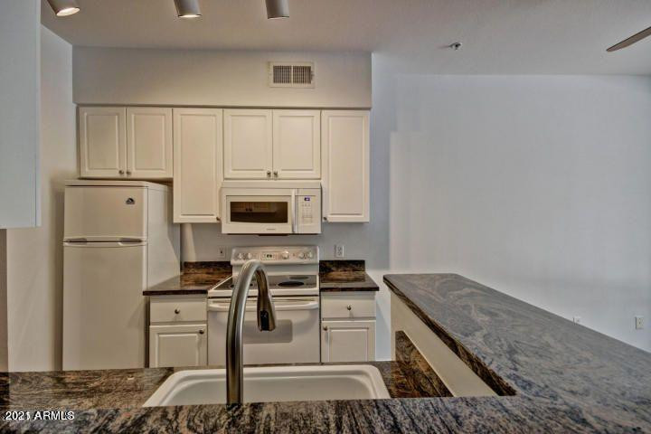 1701 E Colter Street Unit 157