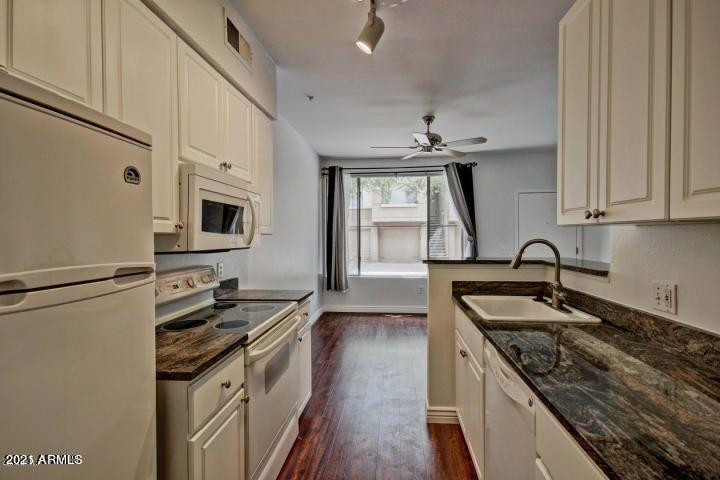 1701 E Colter Street Unit 157