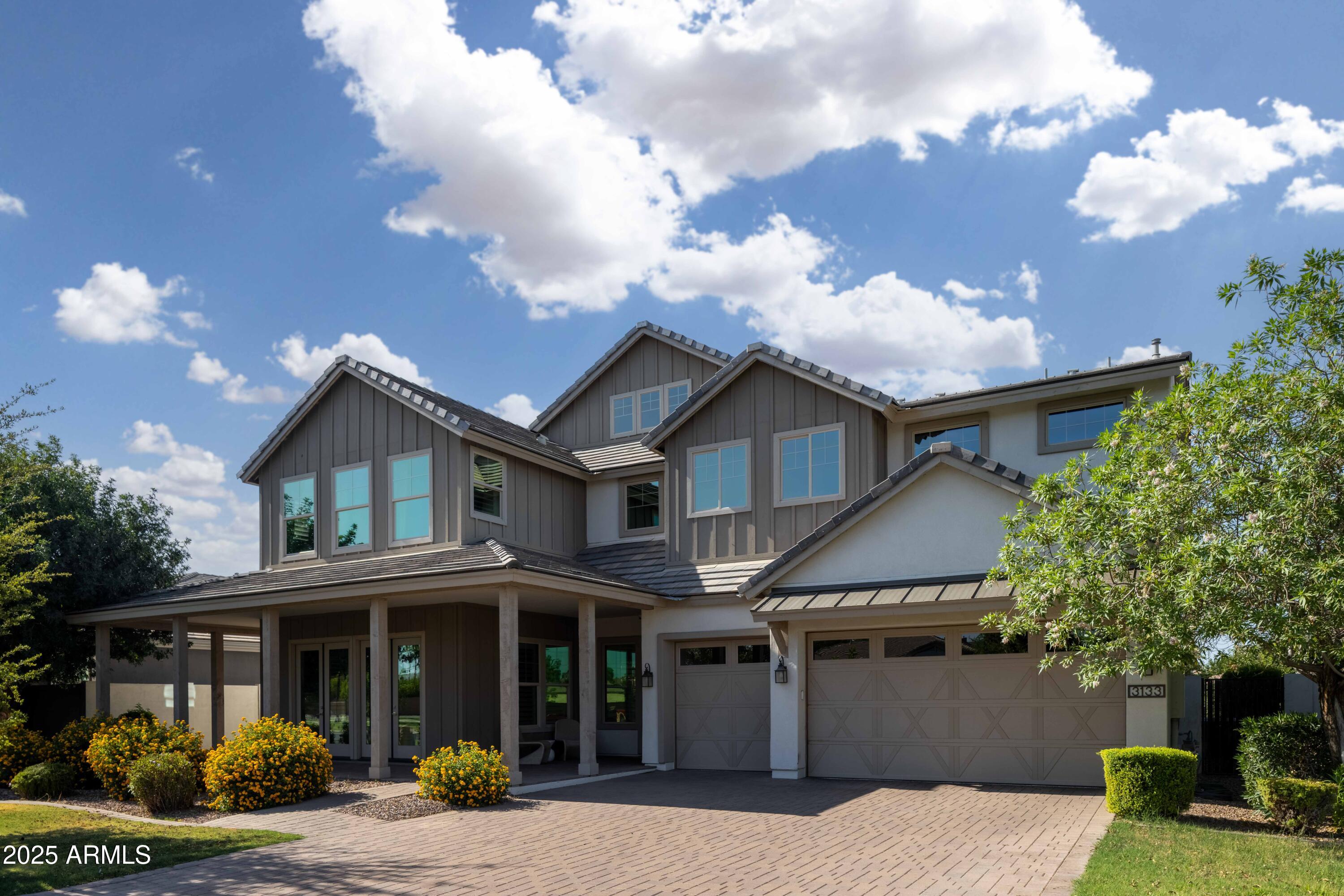 3133 E SILO Drive