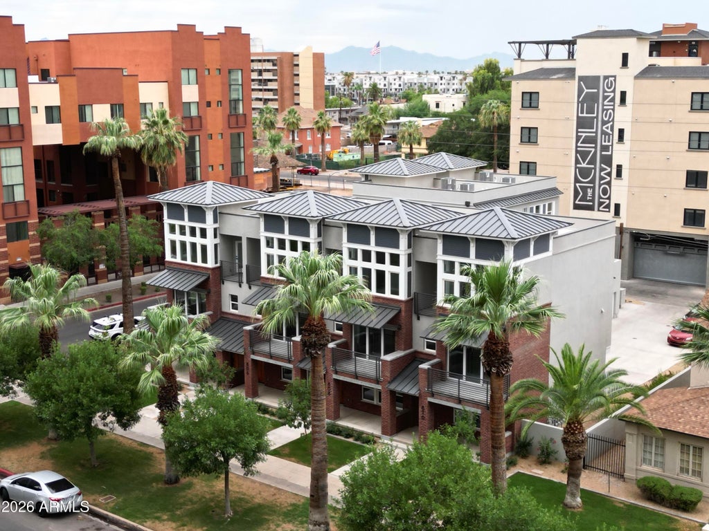 Photo of 810 N 2nd Avenue, Phoenix, AZ 85003 (MLS # 7069049)