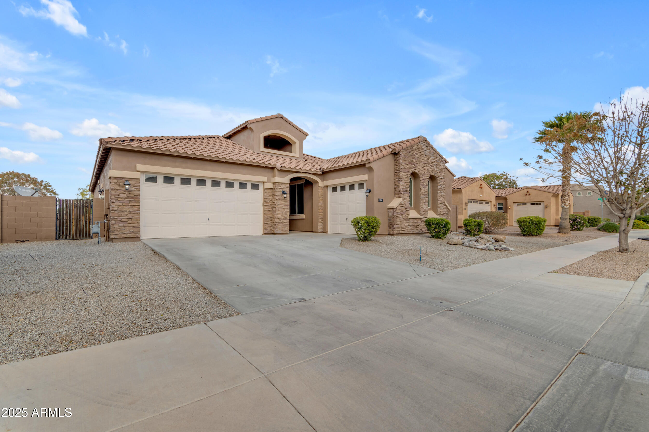 22186 E VIA DEL VERDE --