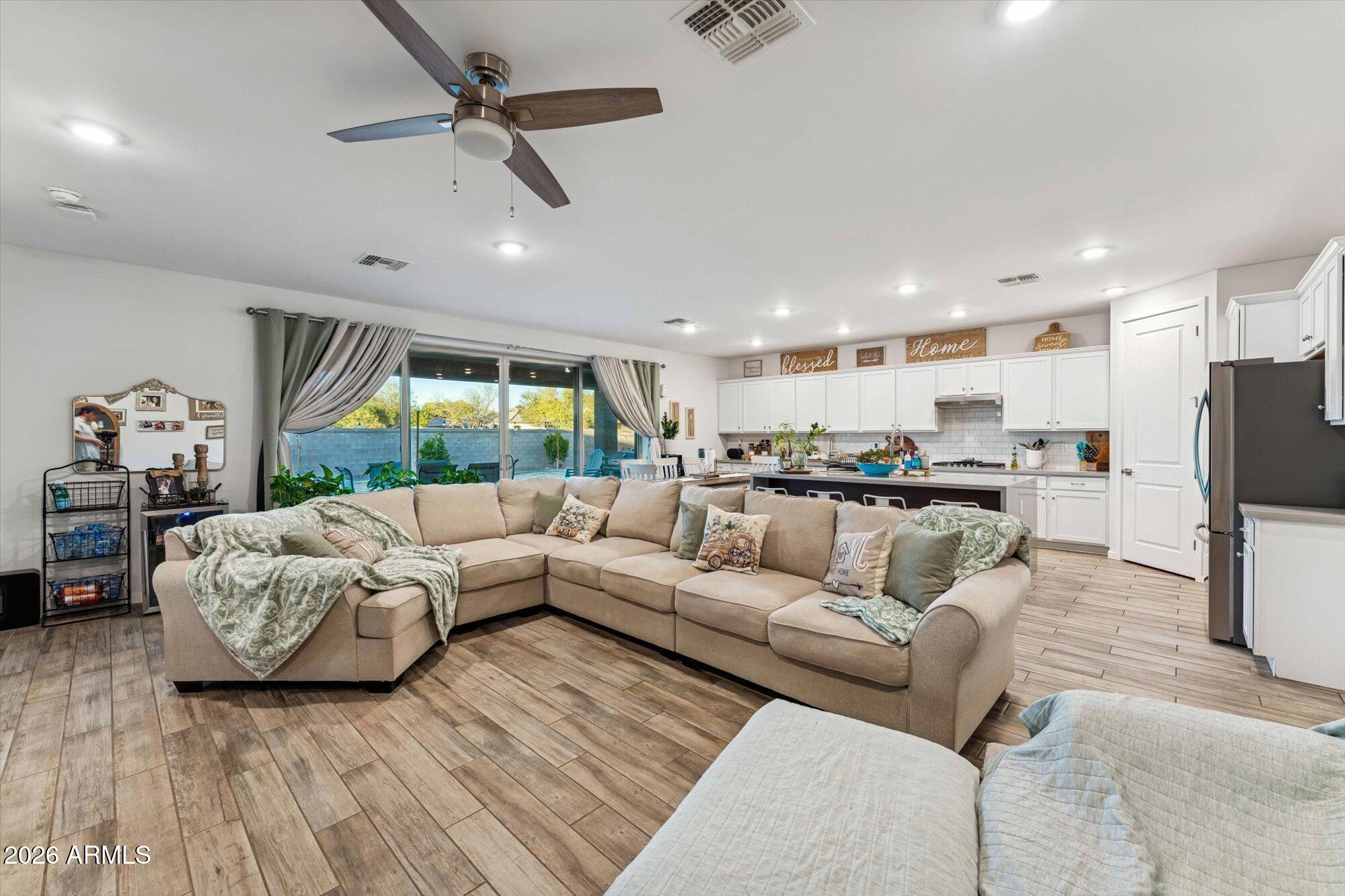 17228 W ALICE Avenue