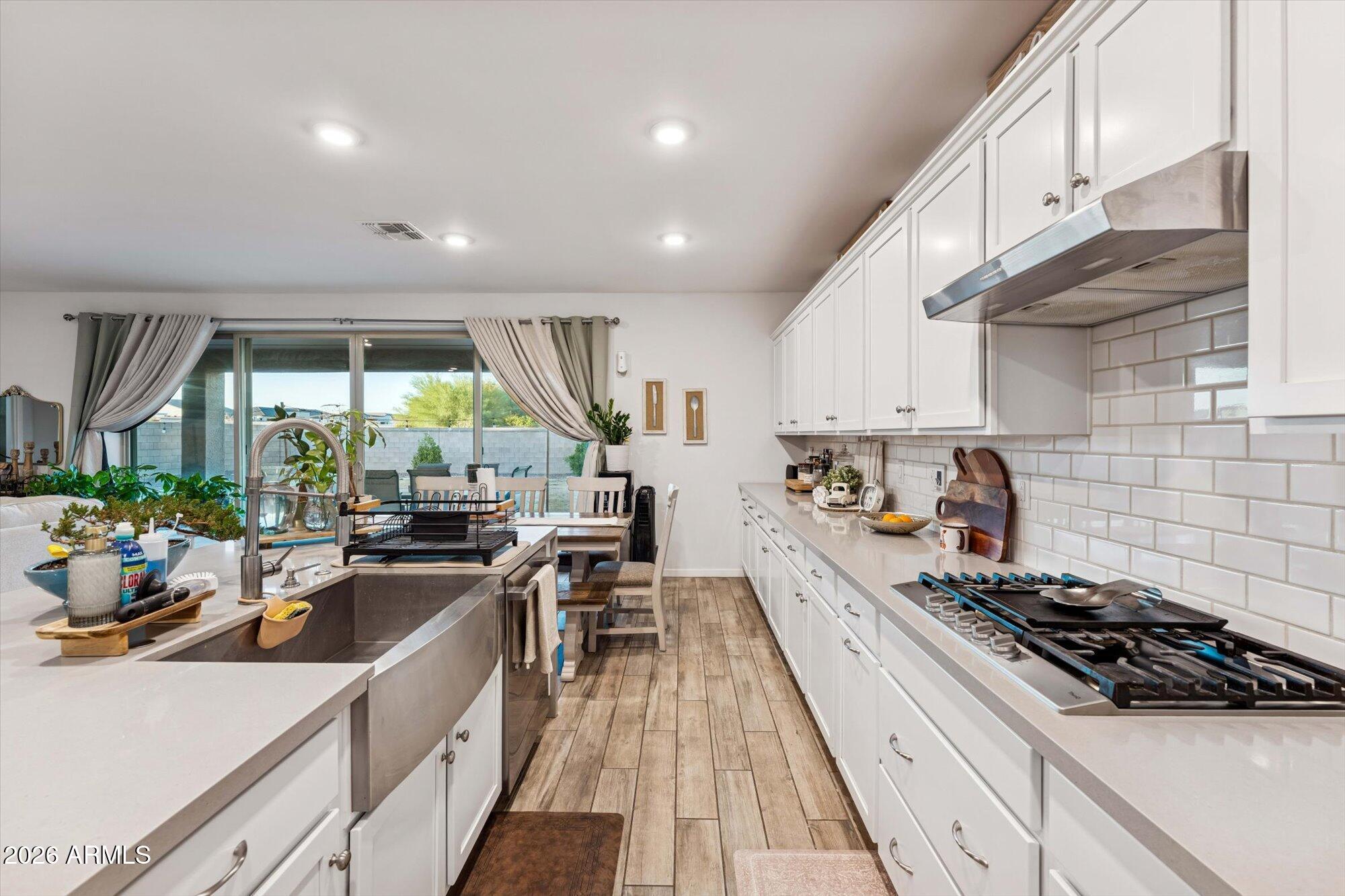 17228 W ALICE Avenue