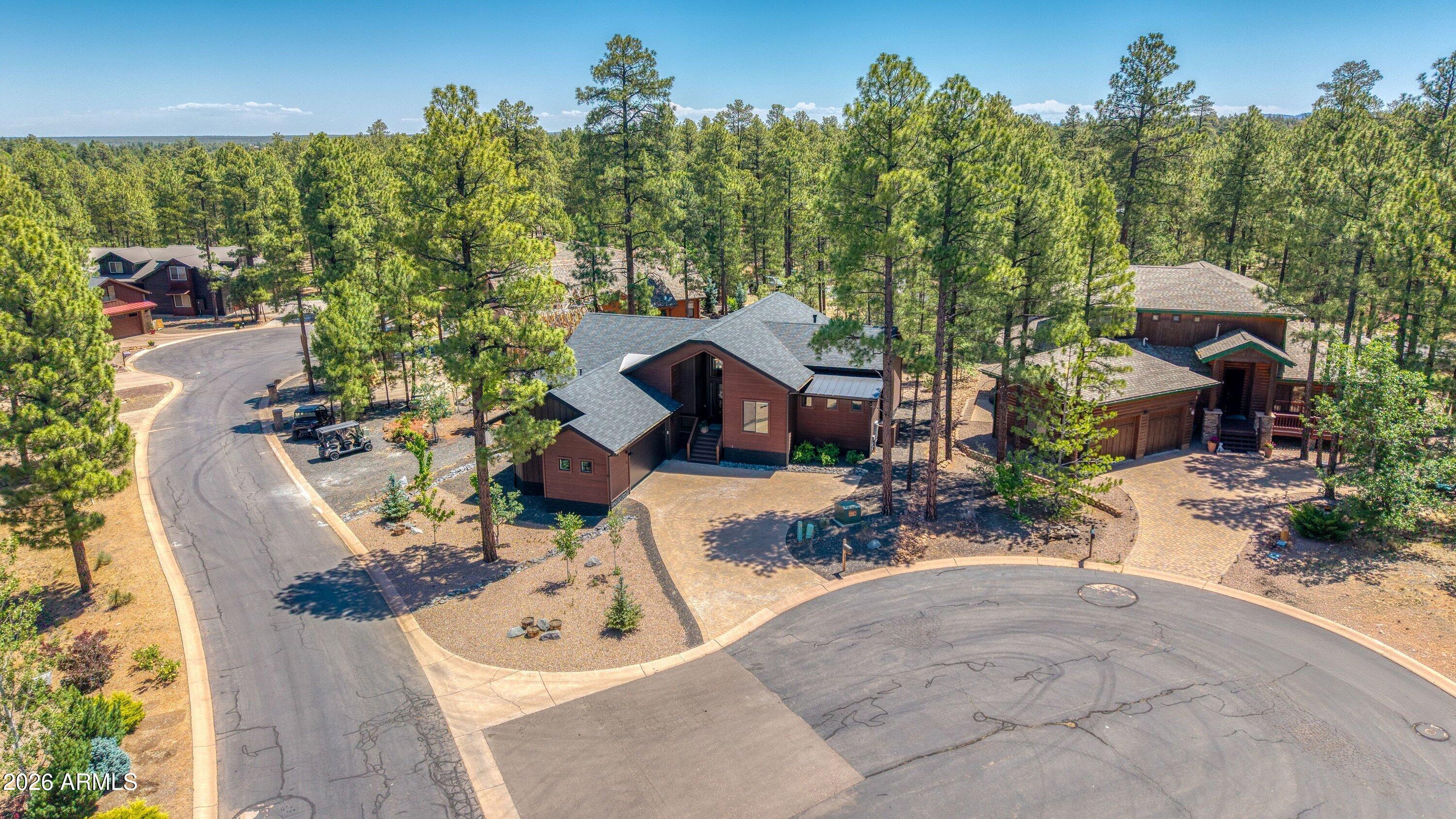 511 S ROCKCRESS Lane