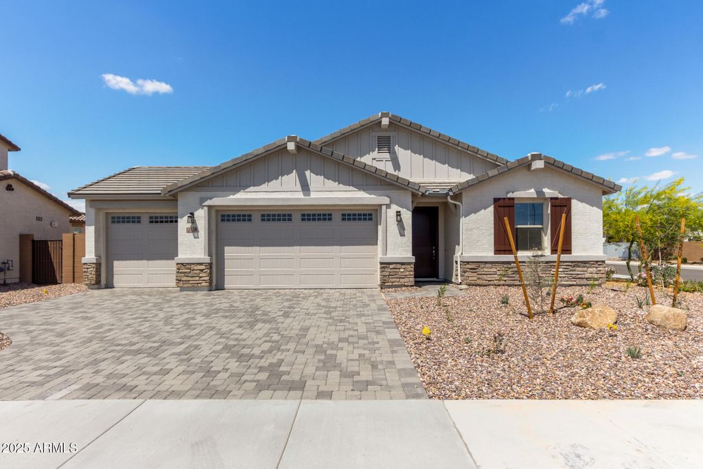 Photo of 12358 W Marguerite Avenue, Avondale, AZ 85323 (MLS # 6809047)