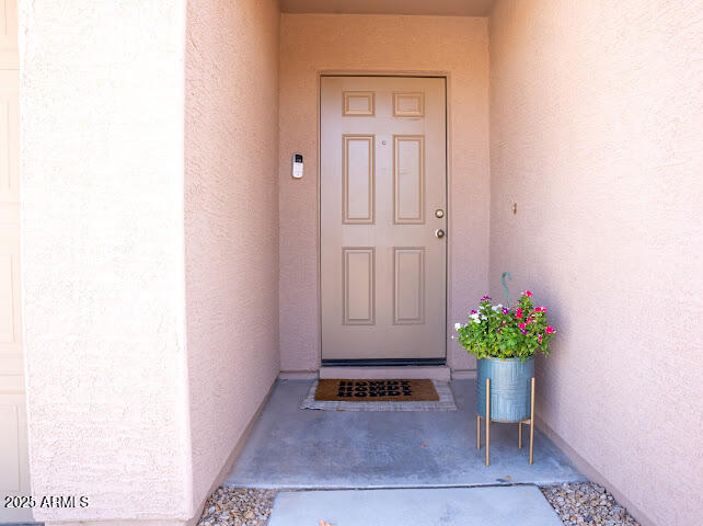 85 6TH Avenue W