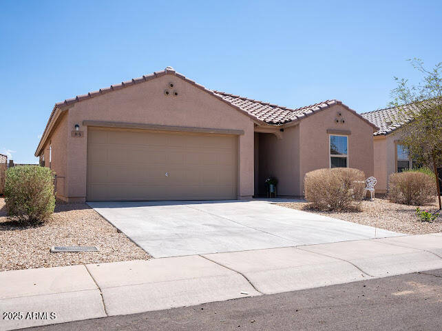 85 6TH Avenue W