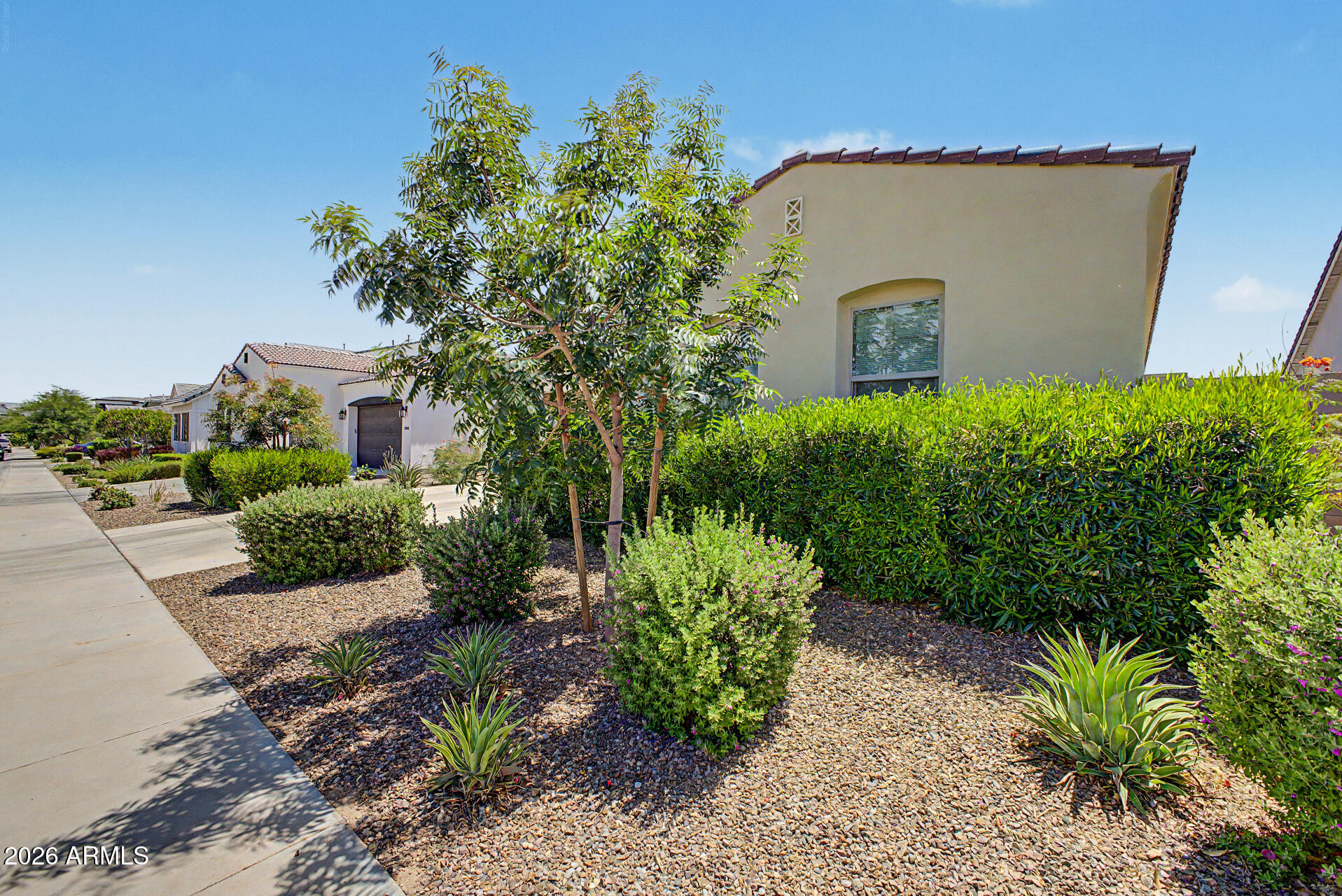 3983 W SERPENTINE Drive