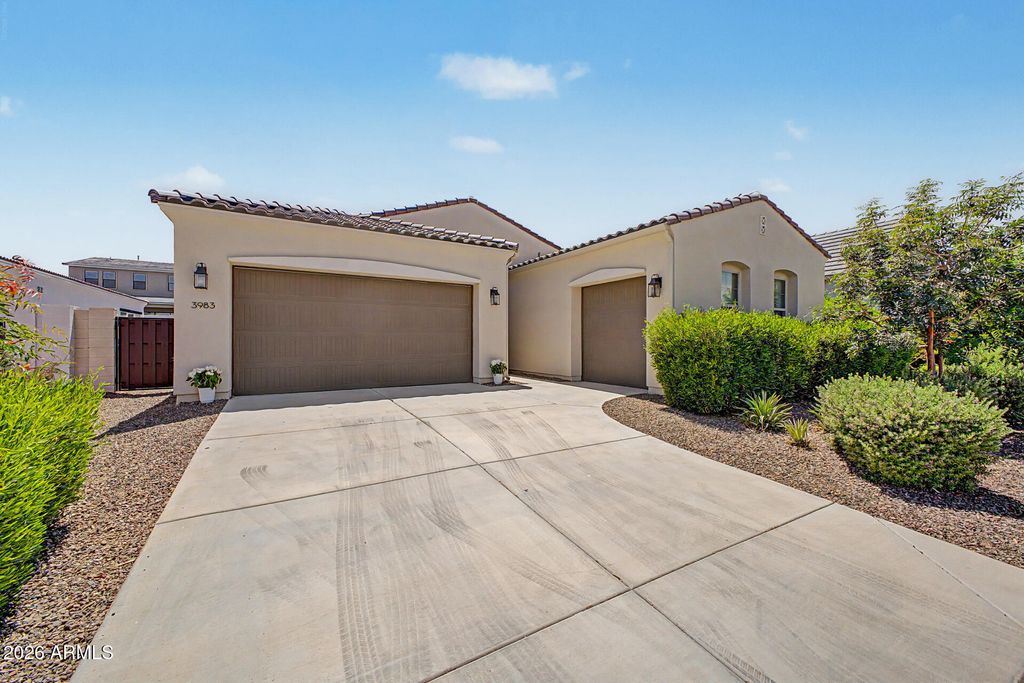 Photo of 3983 W Serpentine Drive, San Tan Valley, AZ 85144 (MLS # 7024568)