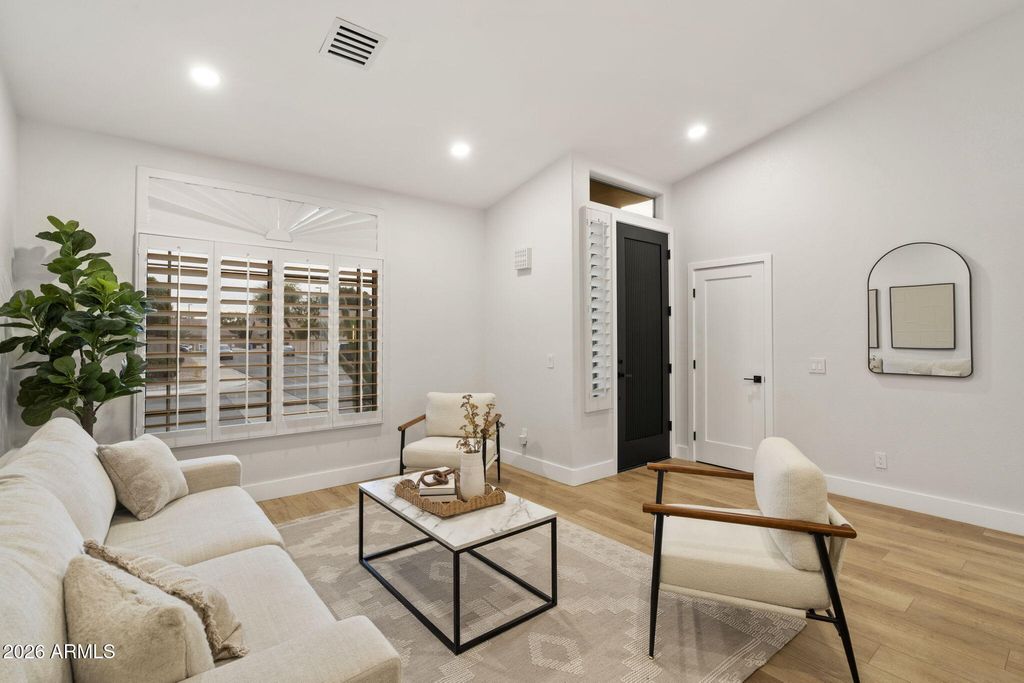 Photo of 5018 E Marino Drive, Scottsdale, AZ 85254 (MLS # 6977988)