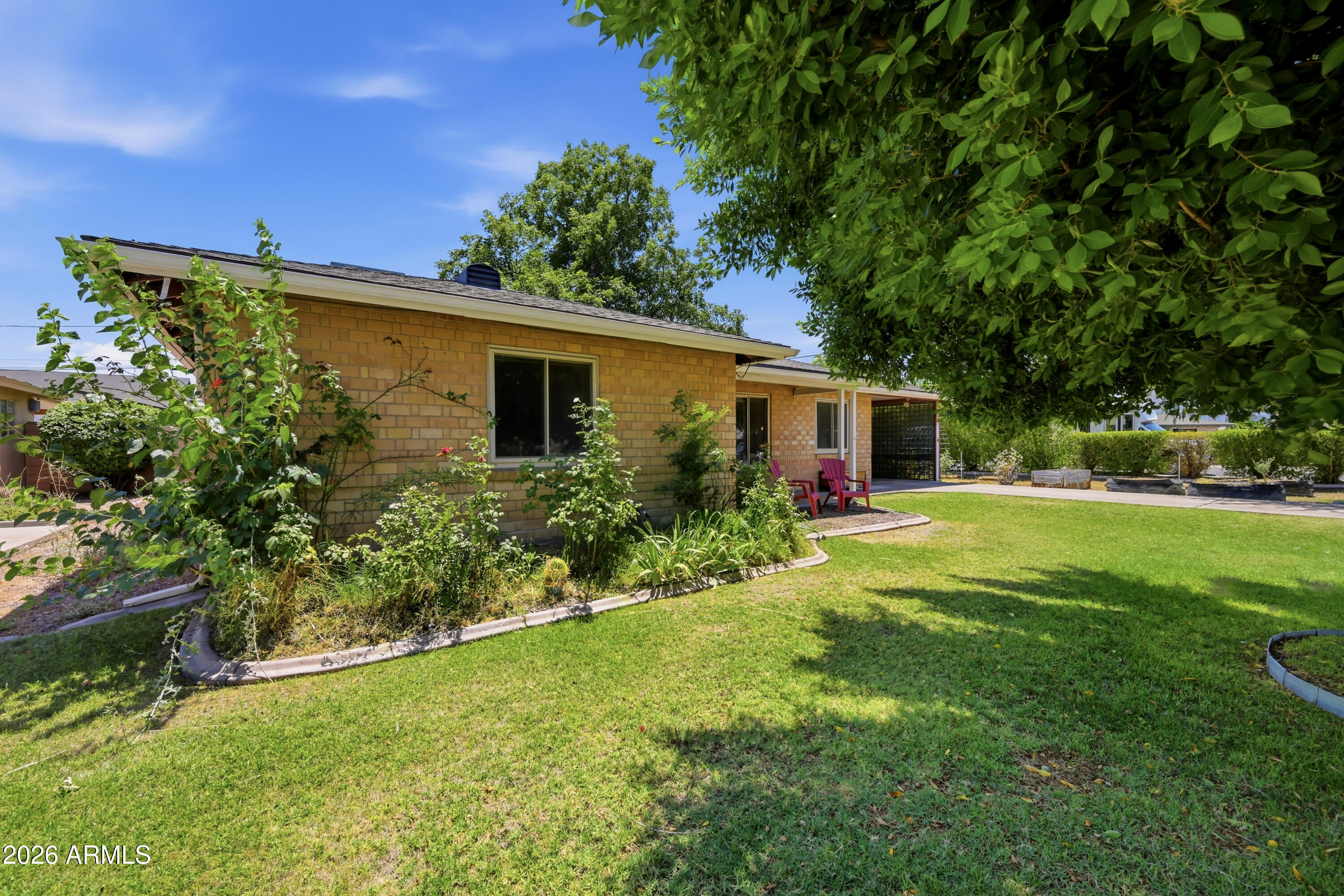3801 E AMELIA Avenue