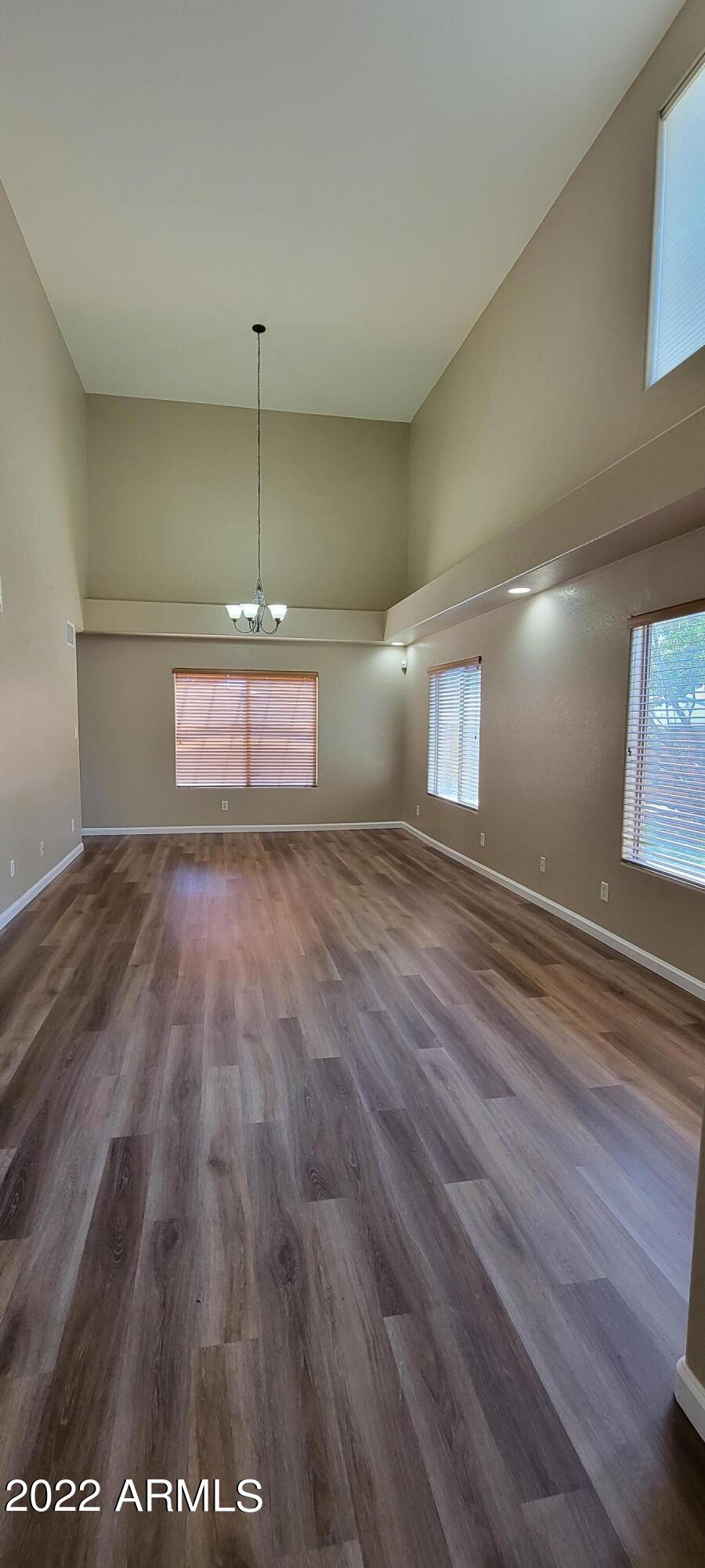 MESA VERDE ESTATES - Residential