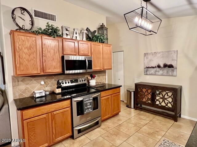 21624 N 46TH Place