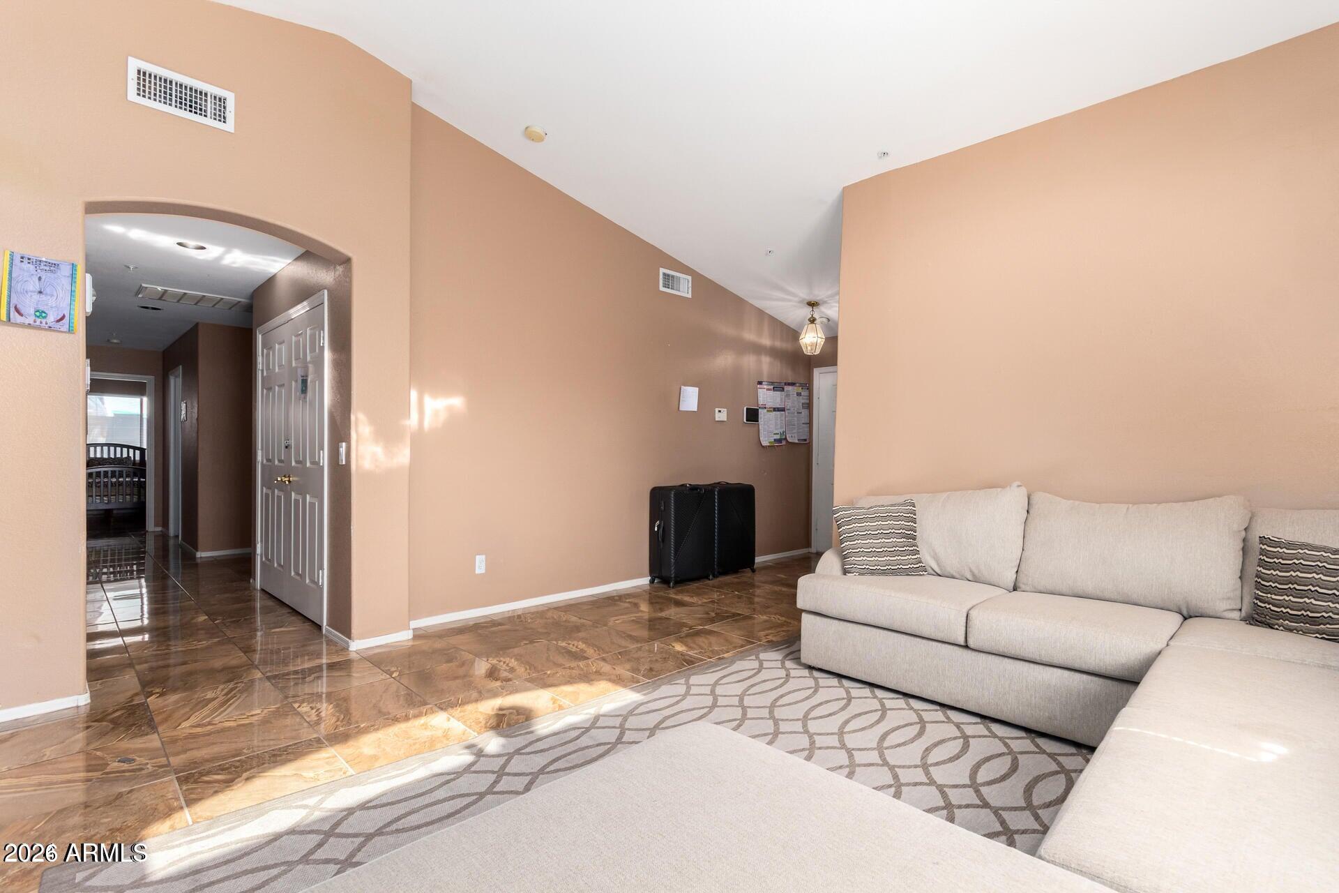 8572 W PALO VERDE Avenue