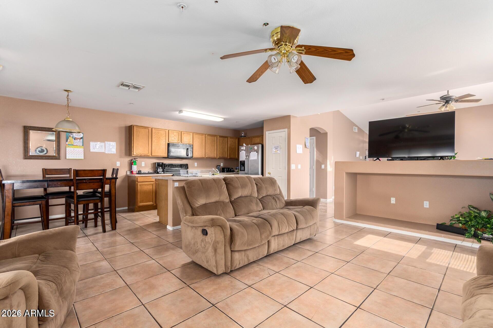 8572 W PALO VERDE Avenue