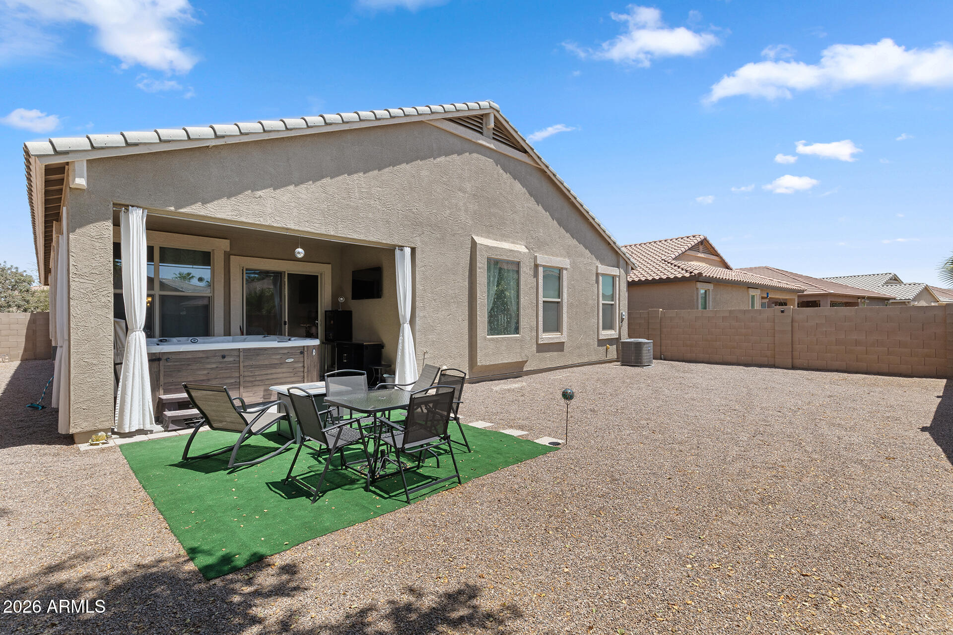 43993 W CAVEN Drive