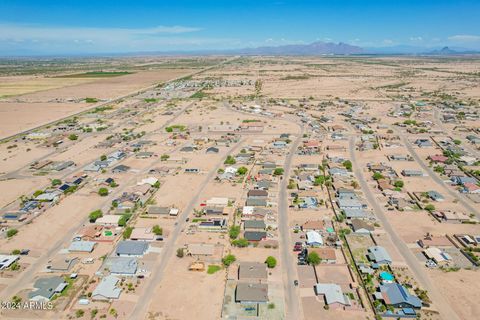 A home in Arizona City