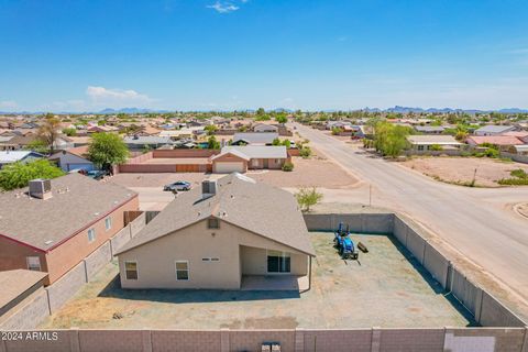 A home in Arizona City