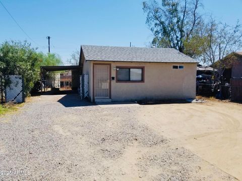 2425 W PAPAGO Street Phoenix AZ 85009