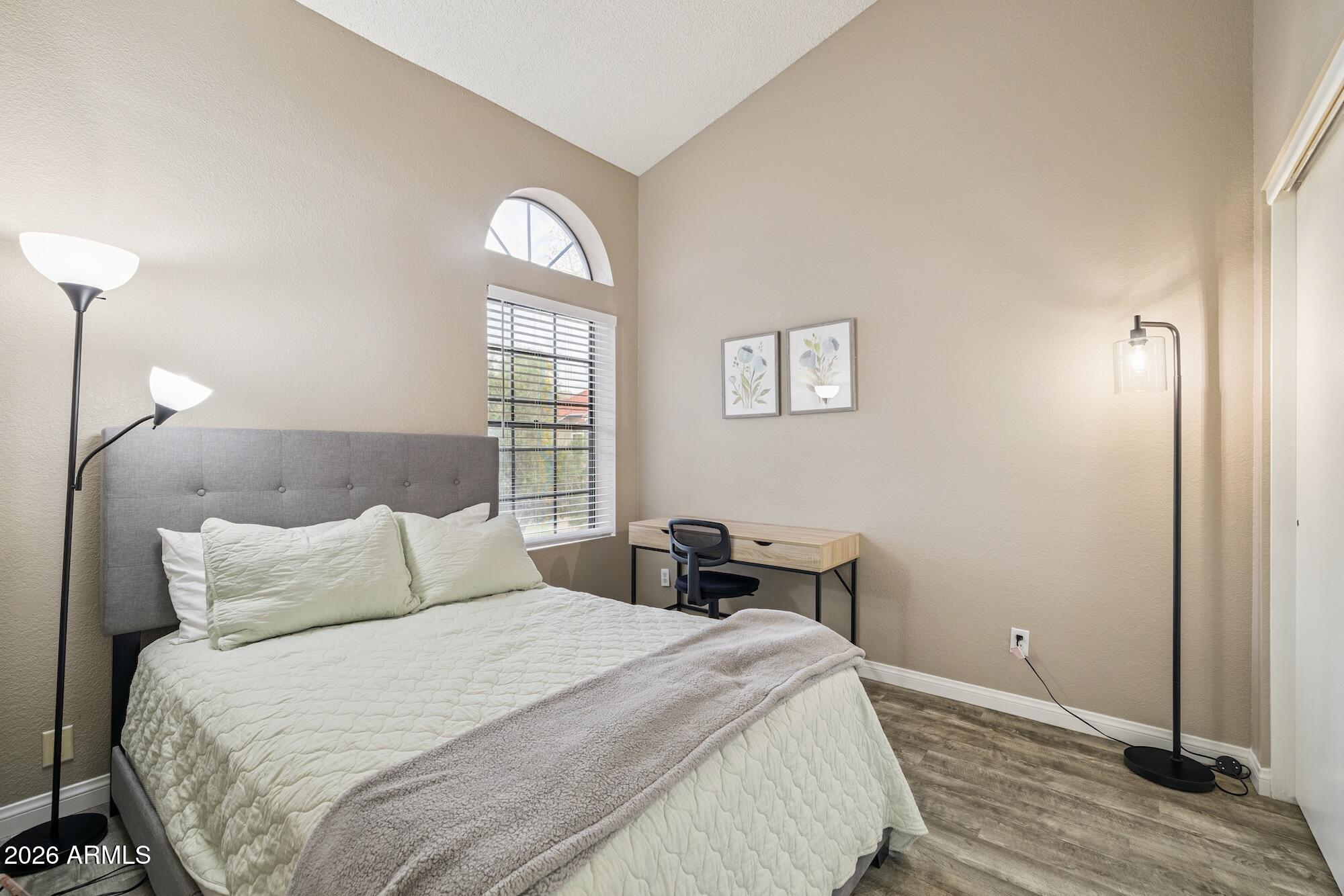 5230 E BROWN Road 204