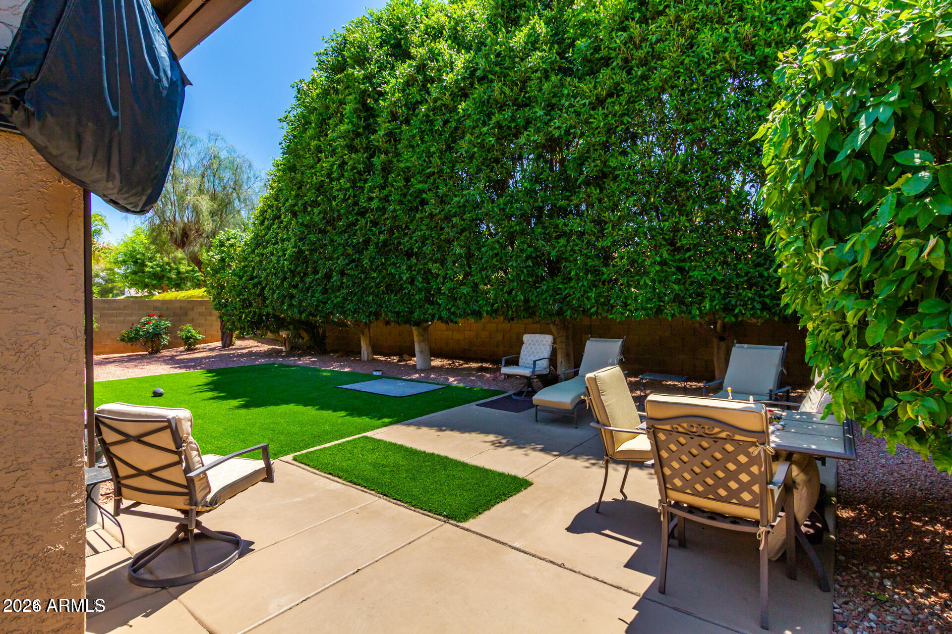 5839 E JENSEN Street