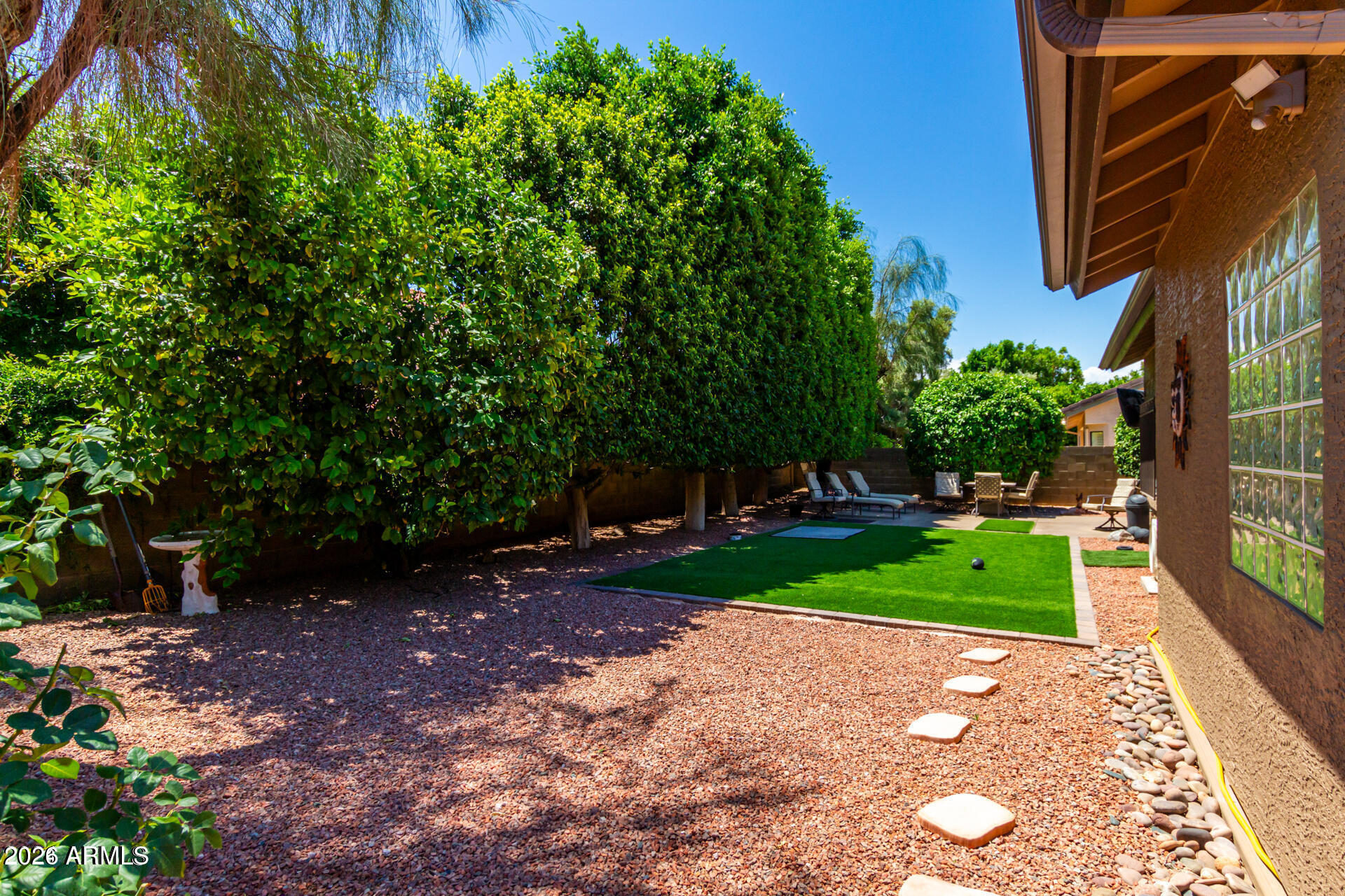 5839 E JENSEN Street