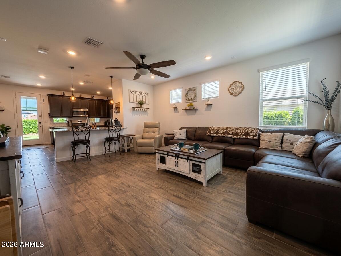 37226 N Big Horn Trail