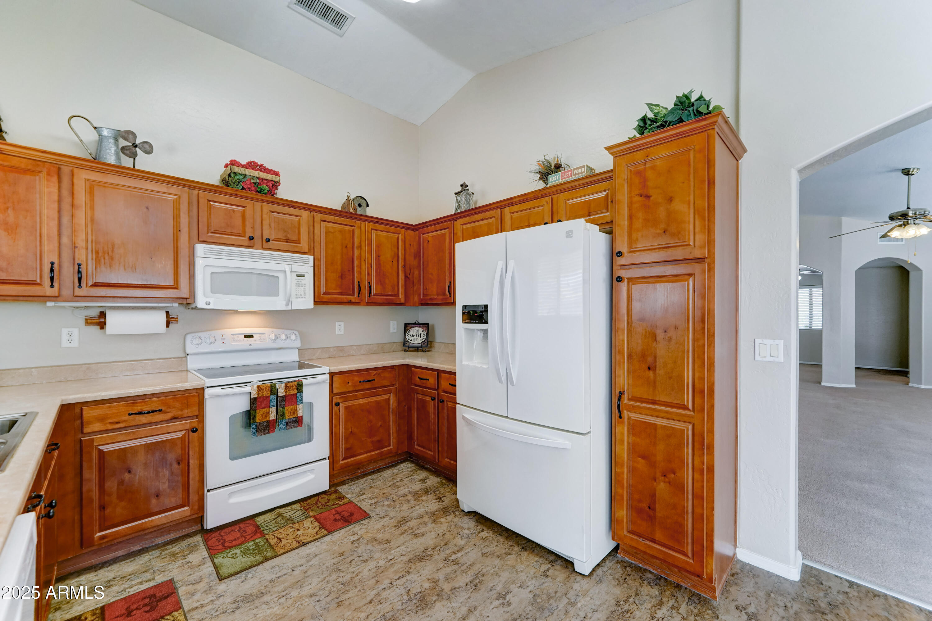 Buckeye, Arizona 85326, United States, 3 Bedrooms Bedrooms, ,2 BathroomsBathrooms,Residential,Pending,126433