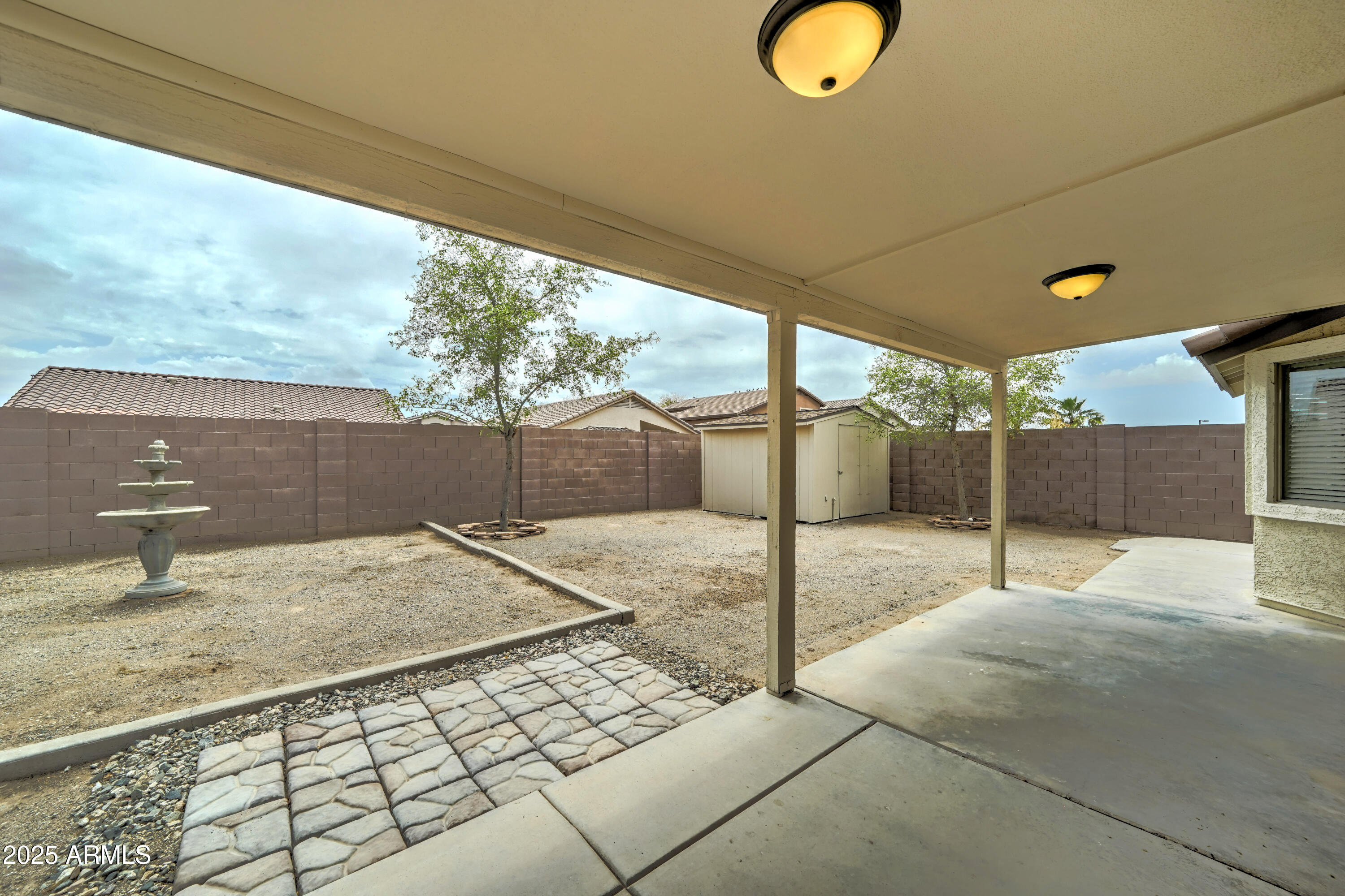 Buckeye, Arizona 85326, United States, 3 Bedrooms Bedrooms, ,2 BathroomsBathrooms,Residential,Pending,126433