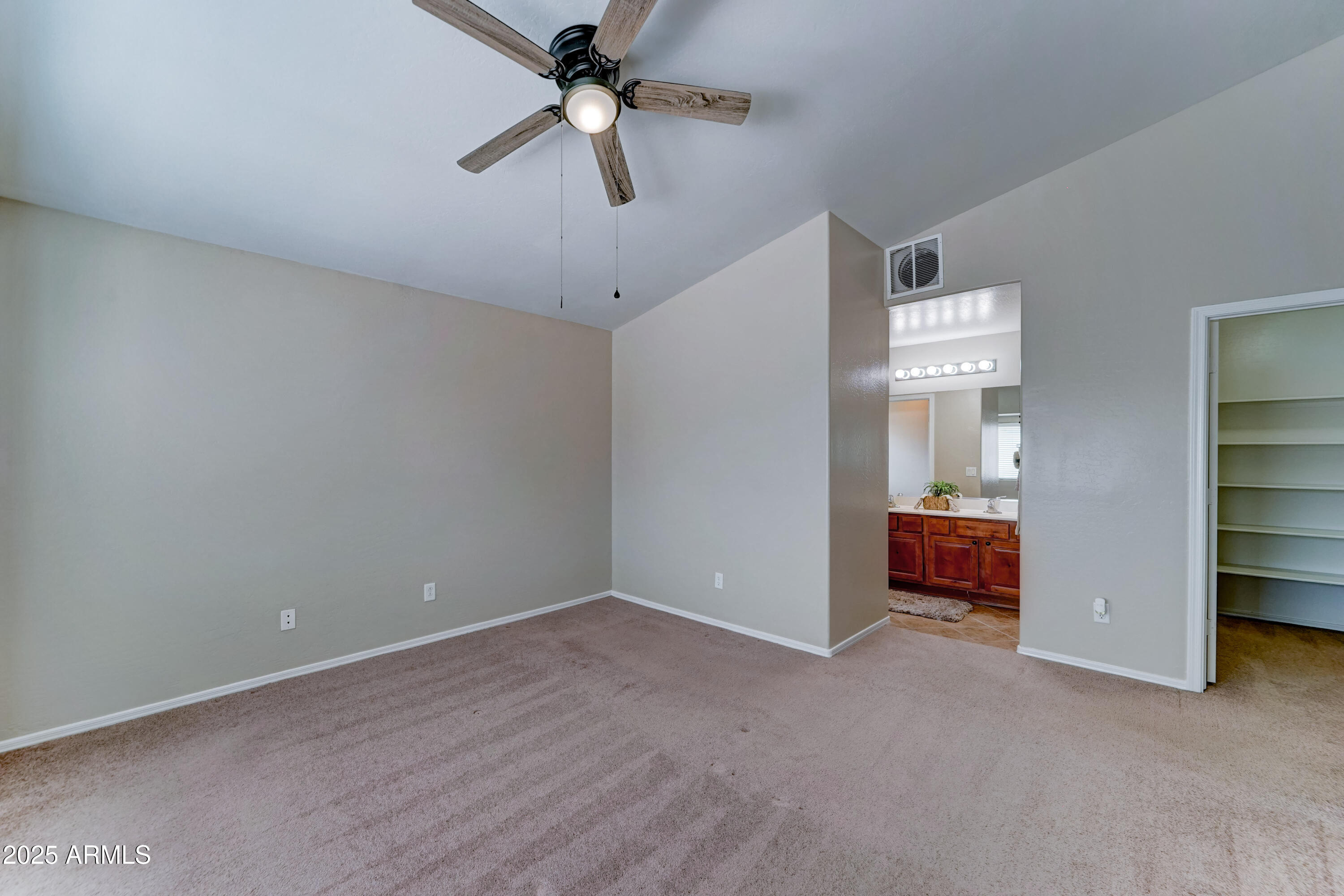 Buckeye, Arizona 85326, United States, 3 Bedrooms Bedrooms, ,2 BathroomsBathrooms,Residential,Pending,126433