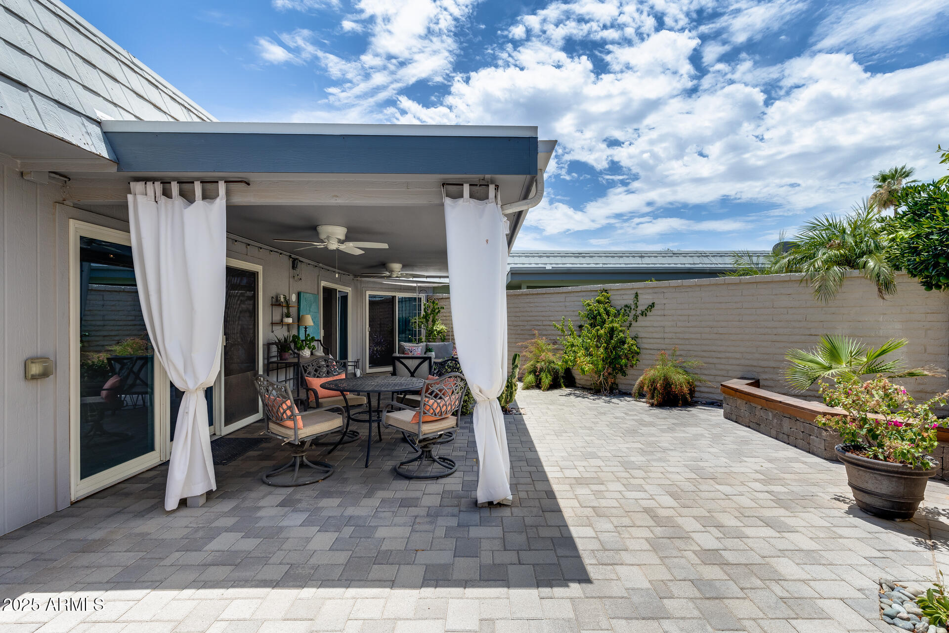 10461 W CAMPANA Drive