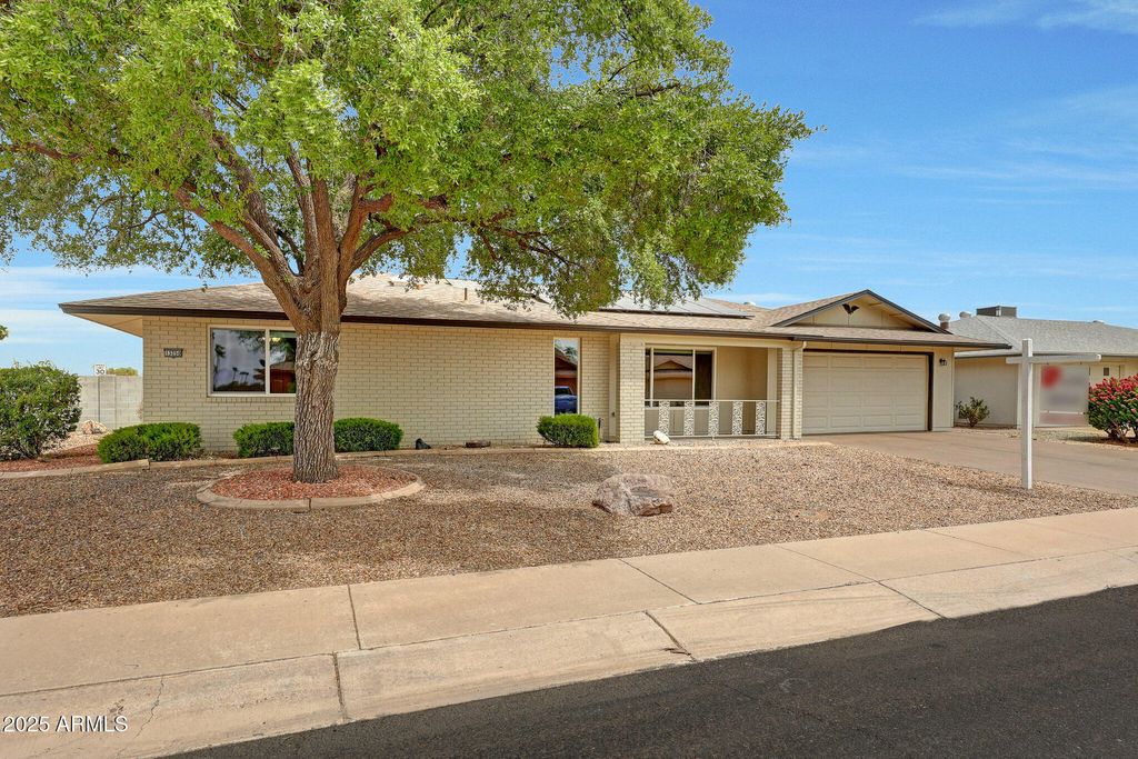 Photo of 13250 W Bellwood Drive, Sun City West, AZ 85375 (MLS # 6911294)