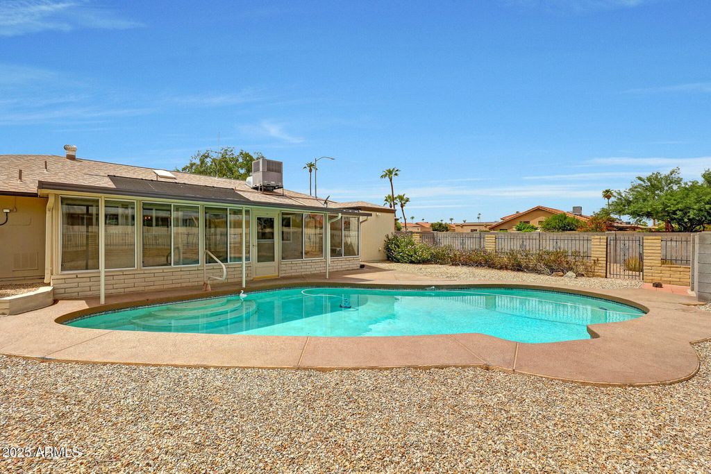Photo of 13250 W Bellwood Drive, Sun City West, AZ 85375 (MLS # 6911294)