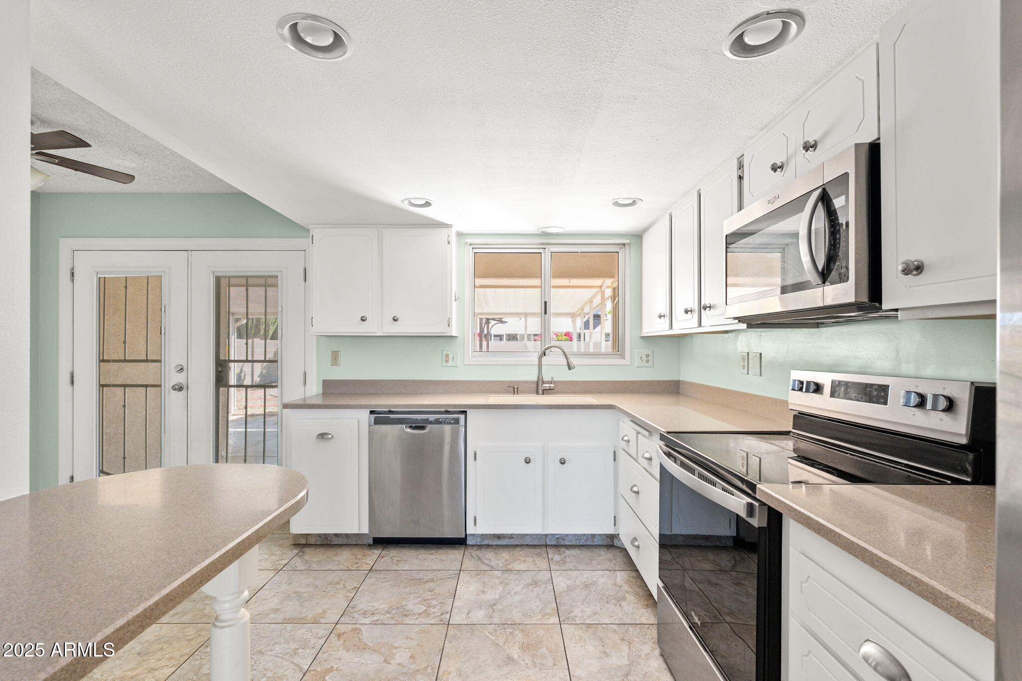 13247 W BEARDSLEY Road