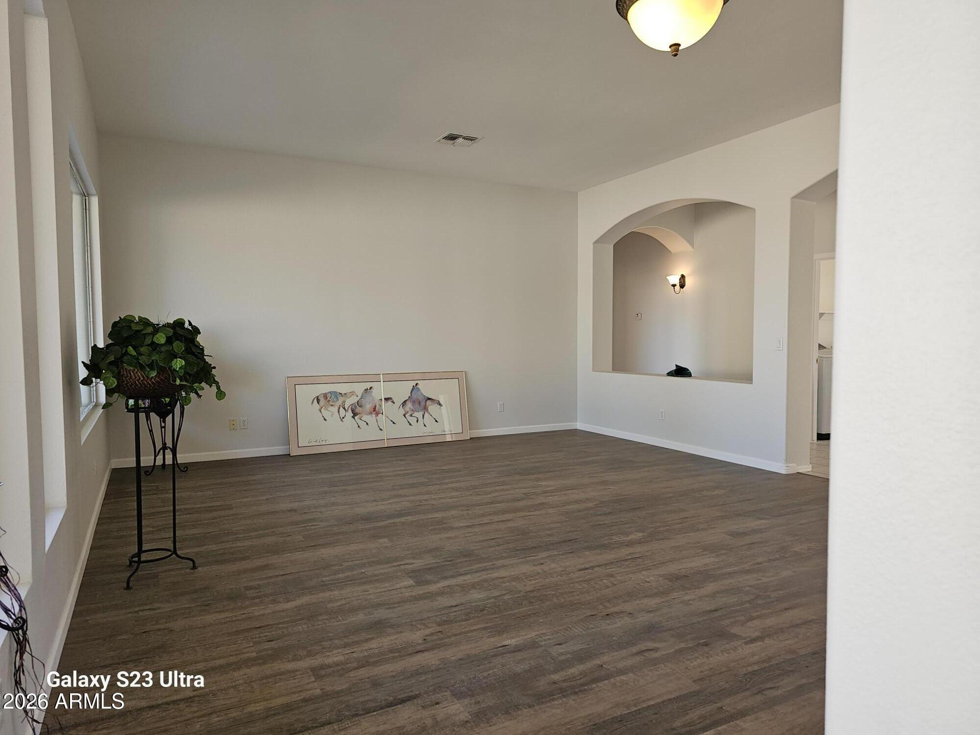 790 W CHERRYWOOD Drive