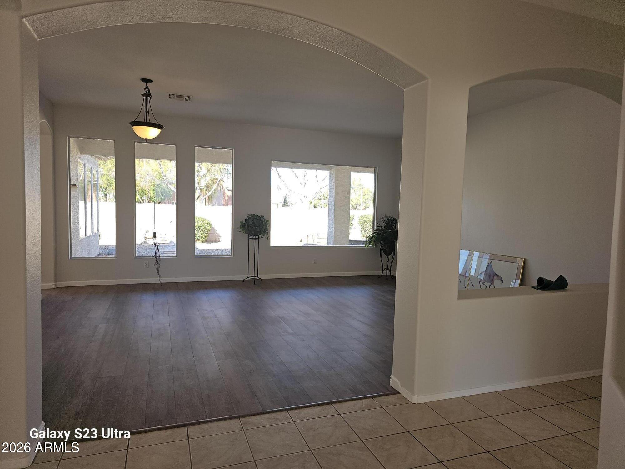 790 W CHERRYWOOD Drive