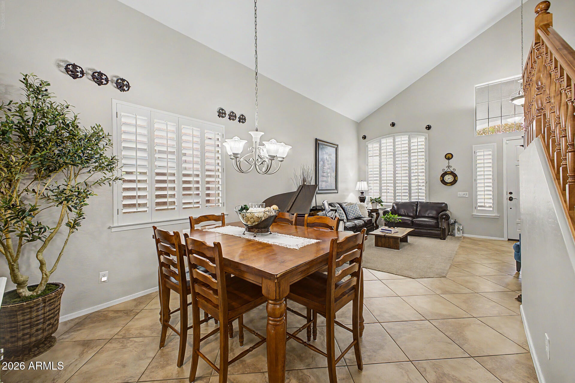 10387 W CASHMAN Drive