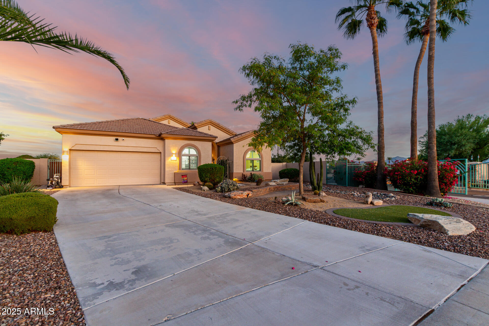 Homes for Sale in Queen Creek Arizona 4 2003 N 135TH Drive