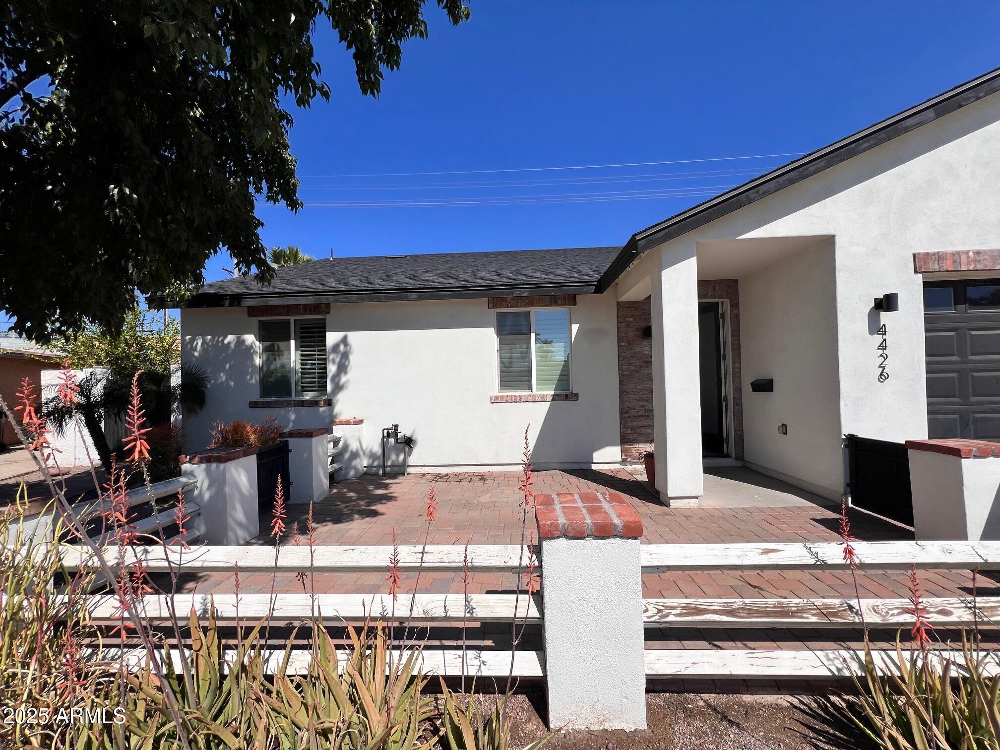 4426 E Campbell Avenue