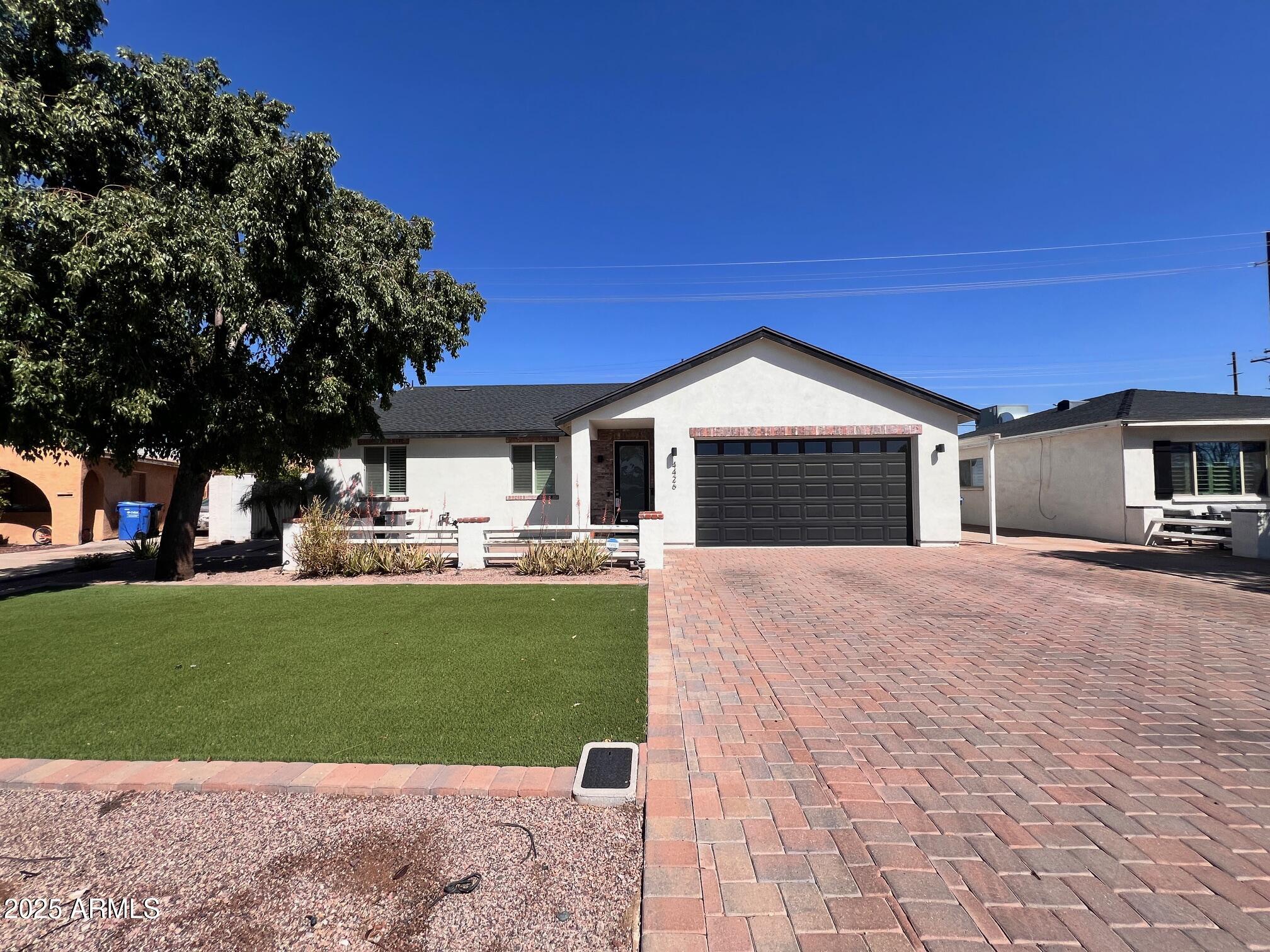 4426 E Campbell Avenue